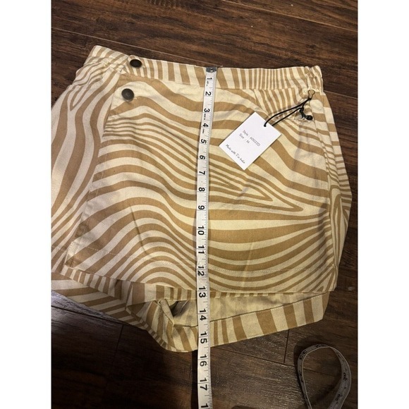 Japan Women’s Brown Beige Zebra Striped Skort Medium 100% Cotton NEW - Picture 6 of 6